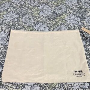 HUGE Coach Cream Storage Dust Bag with Top Cose